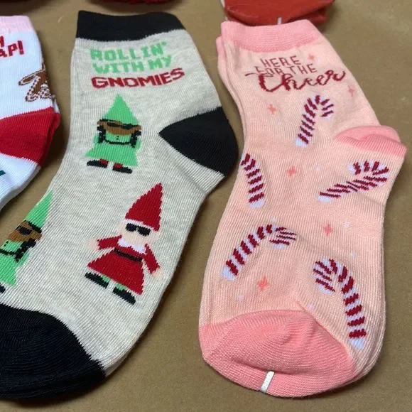 10 pair women socks 9-11 - Picture 5 of 7